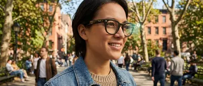 Meta Ray-Ban Display: Smart Glasses with a Built-In Screen