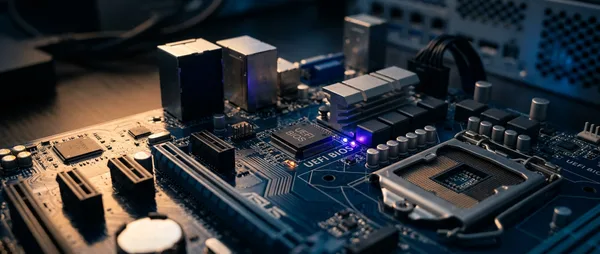 Secure Boot Certificates Λήγουν Ιούνιο 2026: Οδηγός Προστασίας